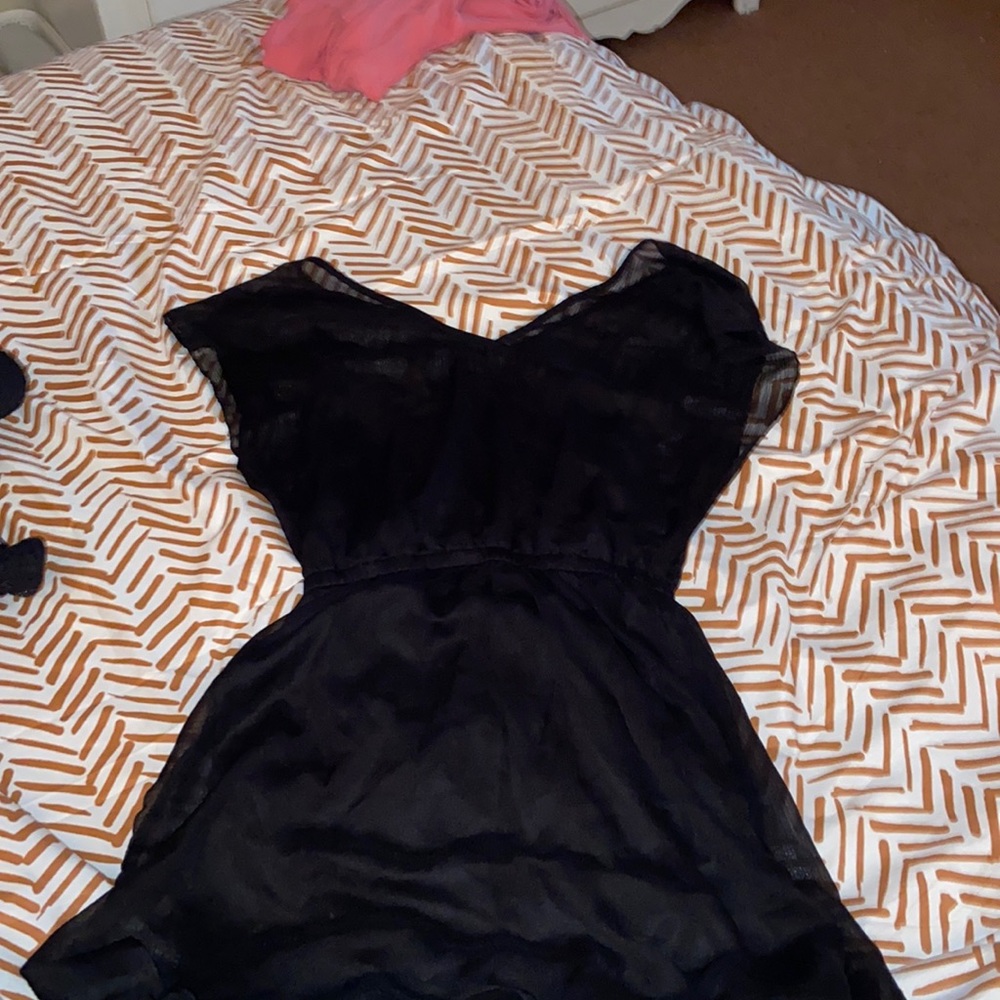 black beach cover up size medium